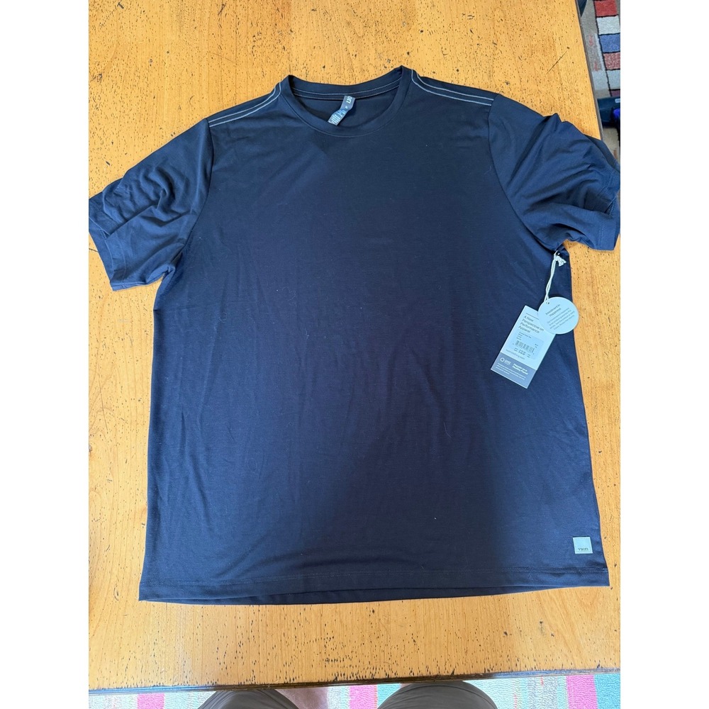 Vuori Current Tech Tee Size XL Mens Black Short Sleeve Performance Shirt V195